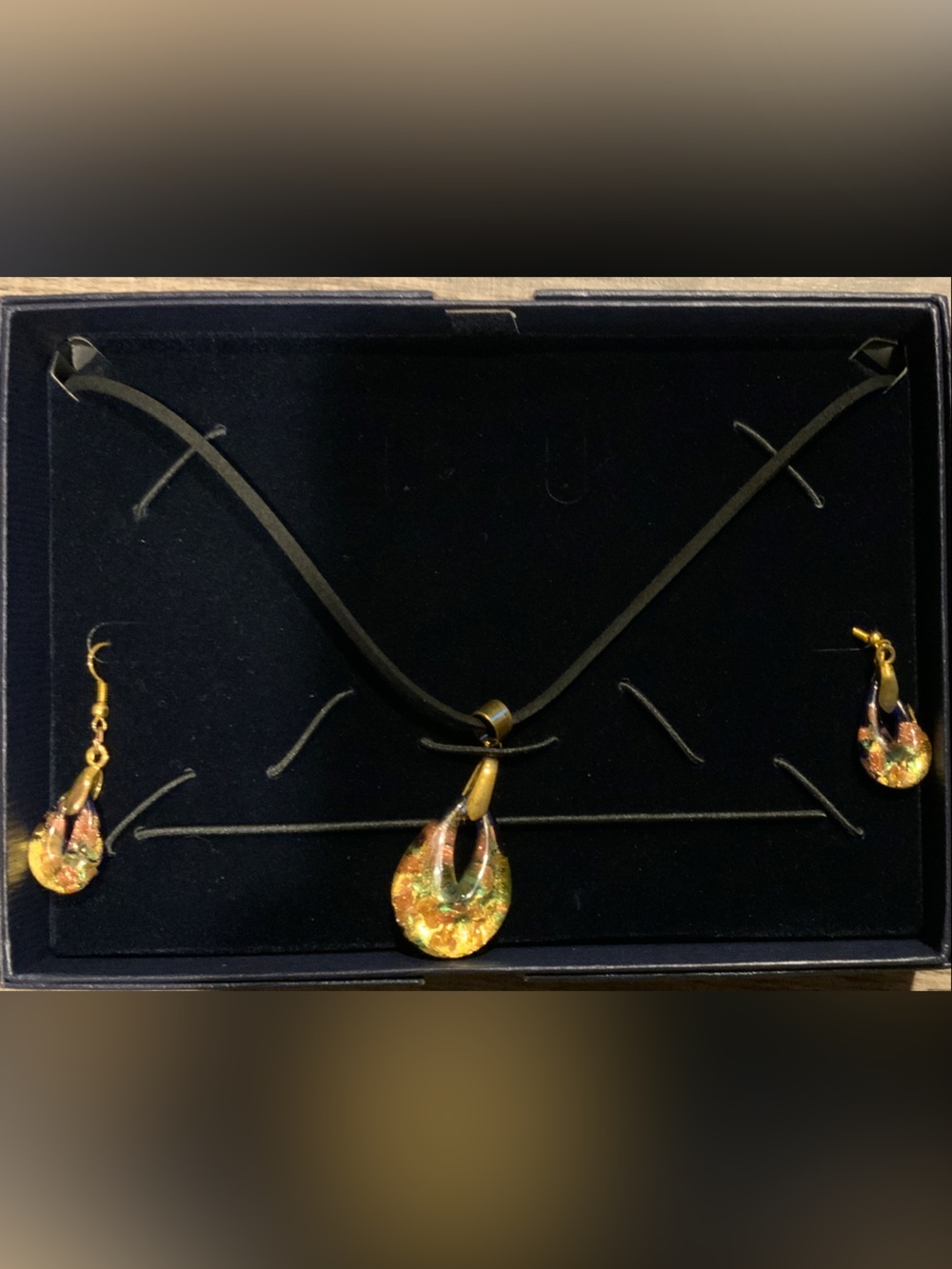 NIB STAUER Gold-Tone Multicolor Murano Glass Pendant Necklace & Earring Set